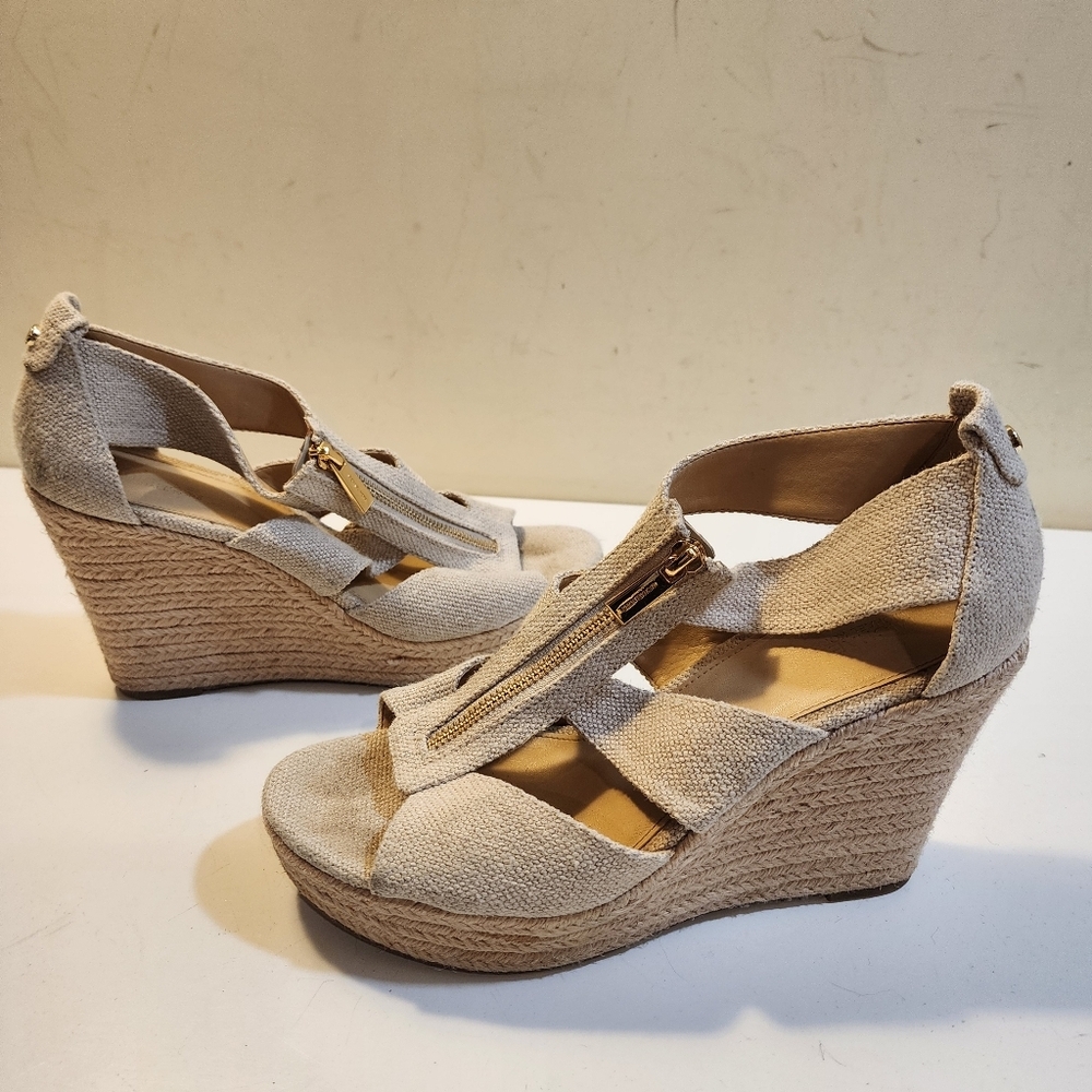 MK Damita Beige Wedge Sandals with Zipper Size 9.5M